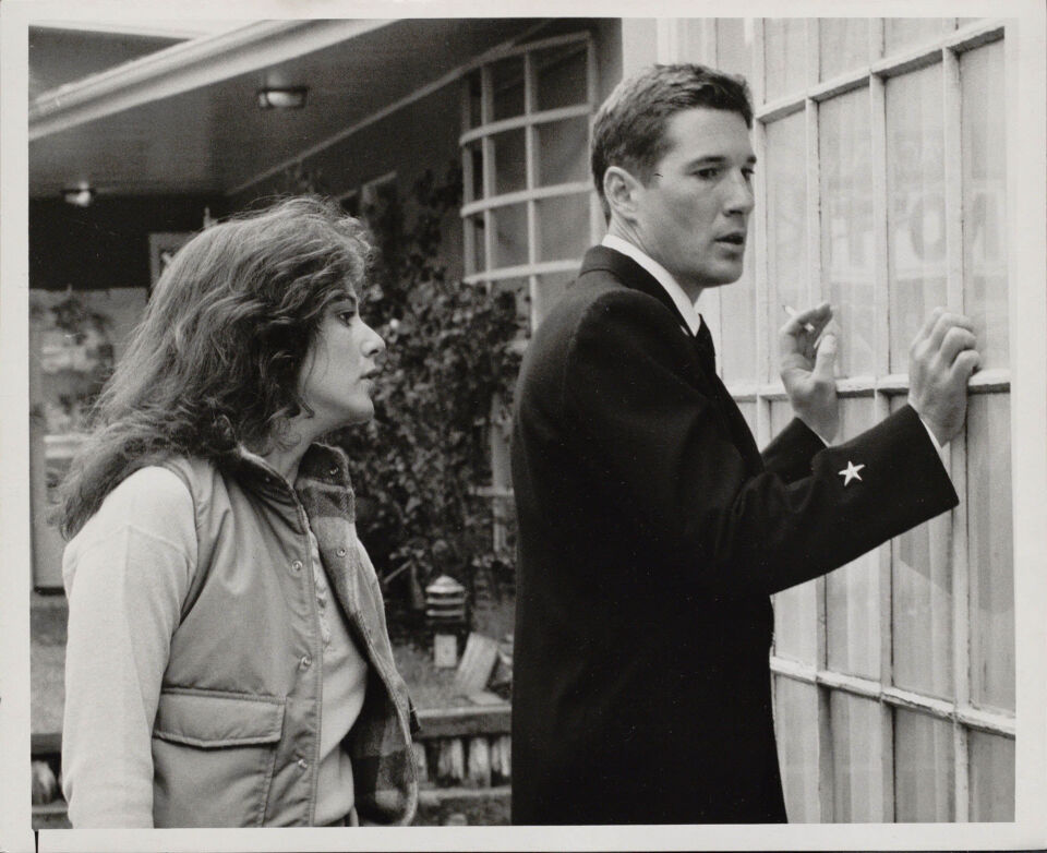 An officer and a gentleman 0