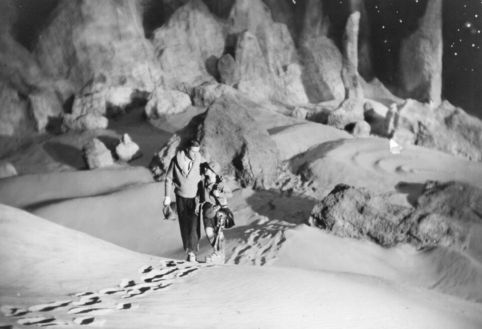 Frau im mond die 4 Lang