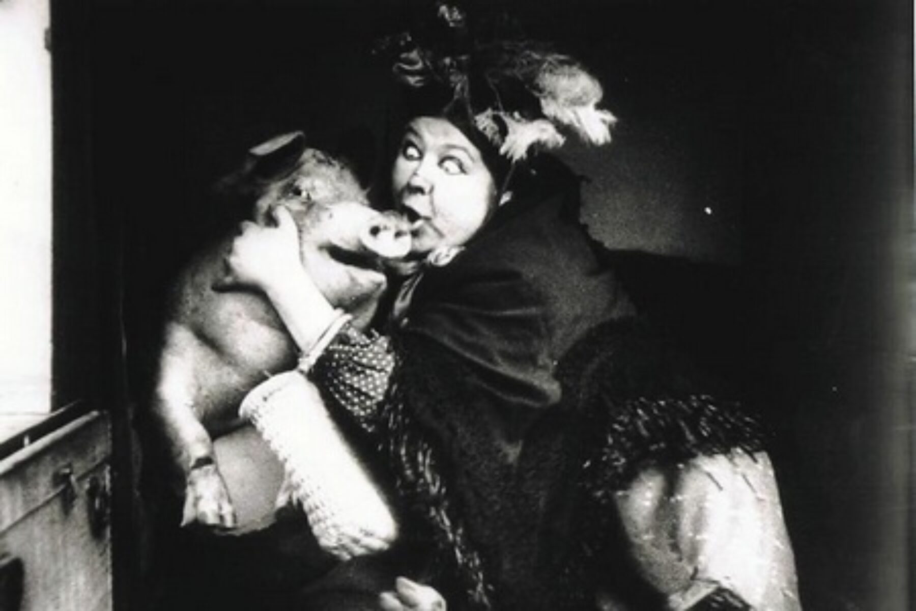 Madame babylas aime les animaux 1 Machin