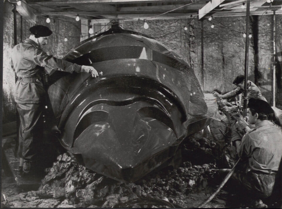 Quatermass and the pit 48