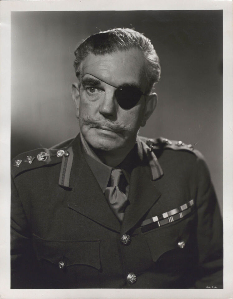 The small back room 33