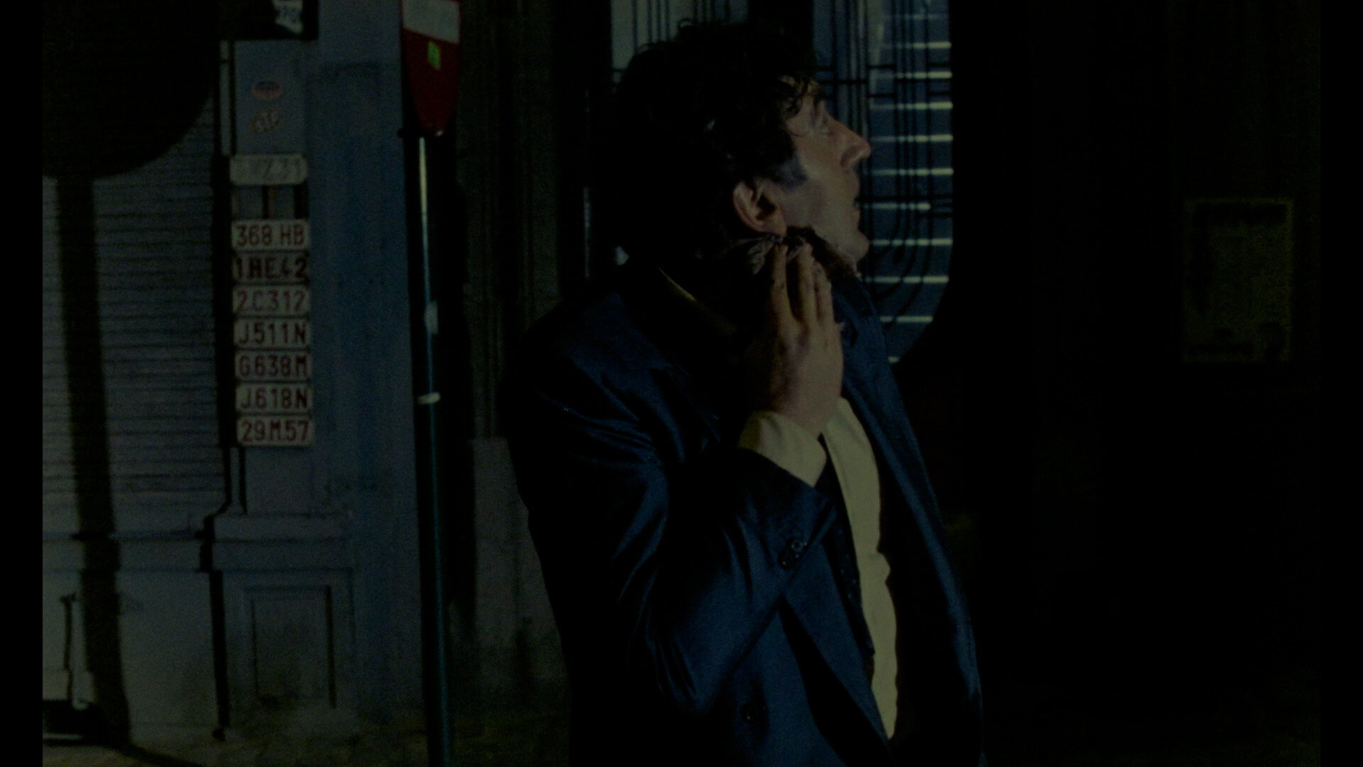 Toute Une Nuit Prores HQ 25 FPS HD 00 42 59 13 Still011