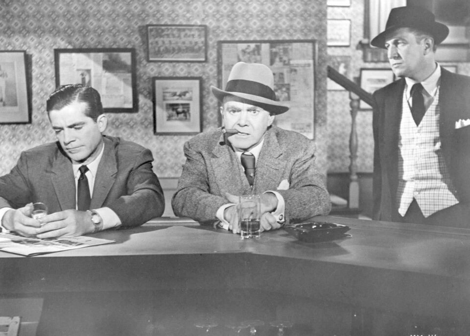 While the city sleeps 20